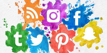 Using Social Media for Learning: Pros and Cons